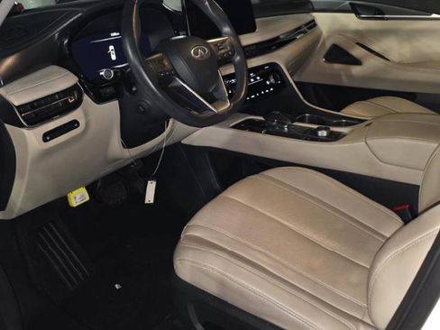 Certified 2023 INFINITI QX60 Luxe w/ Performance Audio Package image 9