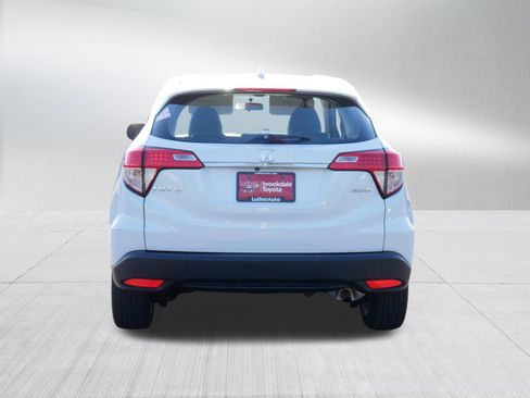 Used 2021 Honda HR-V LX image 4
