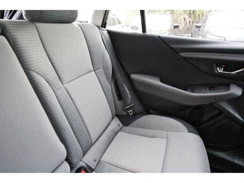 Used 2024 Subaru Outback Premium AWD/4WD image 12