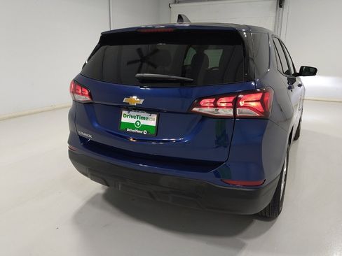Used 2022 Chevrolet Equinox LS w/ LS Convenience Package image 7