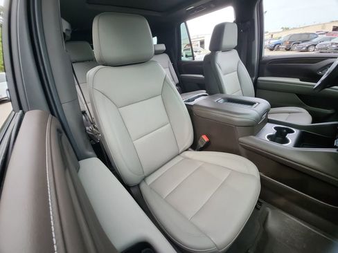 Certified 2022 Chevrolet Tahoe Z71 w/ Off-Road Capability Package image 33