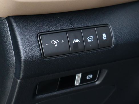 Used 2023 Hyundai Santa Fe SEL w/ Cargo Package image 21