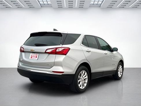 Used 2021 Chevrolet Equinox LT w/ LPO, Floor Liner Package image 4