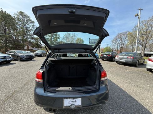 Used 2013 Volkswagen Golf 4-Door image 31