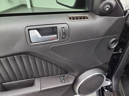 Used 2012 Ford Mustang Shelby GT500 w/ SVT Performance Pkg image 38