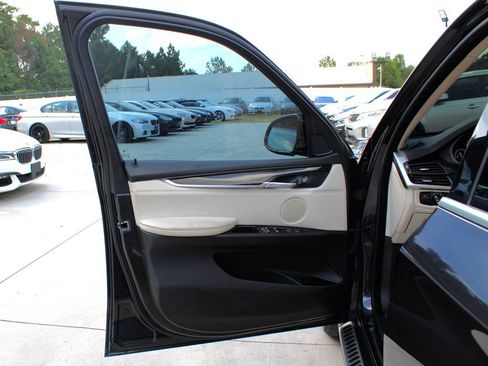 Used 2015 BMW X5 xDrive35d image 26