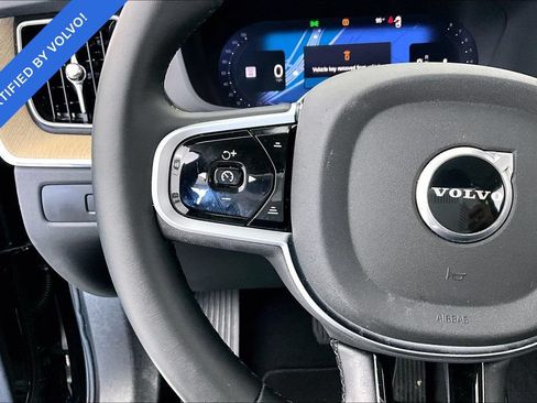 Certified 2026 Volvo XC60 B5 Plus AWD/4WD image 23