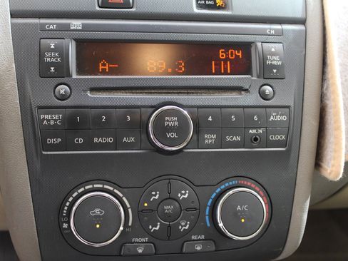 Used 2008 Nissan Altima 3.5 SE image 15