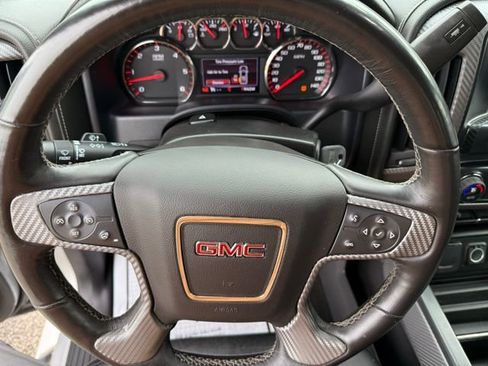 Used 2016 GMC Sierra 1500 SLT w/ SLT Premium Package image 28