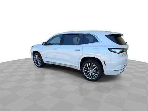 Certified 2025 Buick Enclave Avenir AWD/4WD image 6