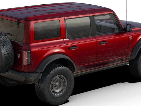New 2025 Ford Bronco Badlands image 3
