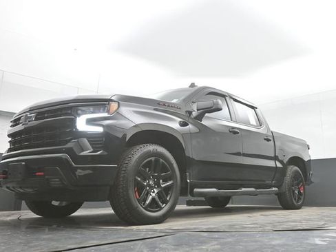 Used 2024 Chevrolet Silverado 1500 RST w/ Redline Edition AWD/4WD image 39