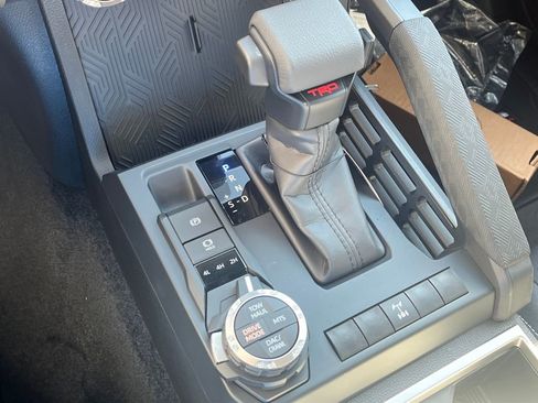 New 2025 Toyota Tacoma TRD Off-Road image 14