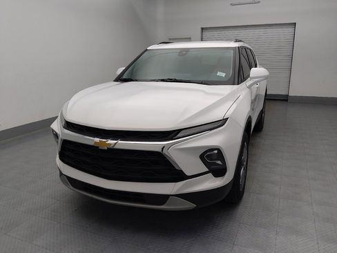 Used 2024 Chevrolet Blazer LT w/ Convenience Package FWD image 15