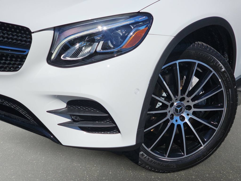 Used 2019 Mercedes-Benz GLC 300 4MATIC Coupe image 34