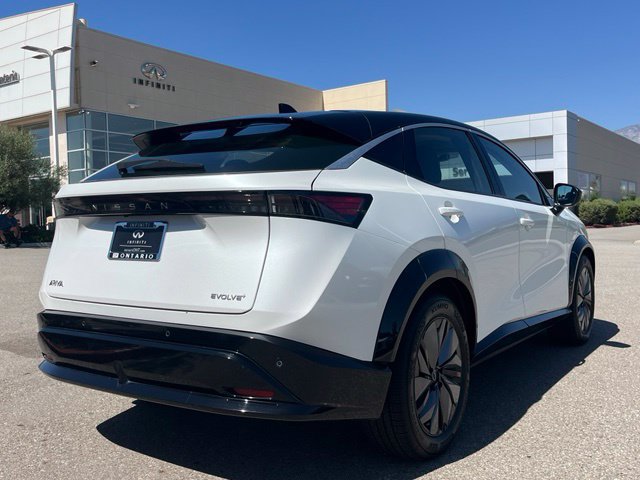 Used 2023 Nissan Ariya FWD image 5