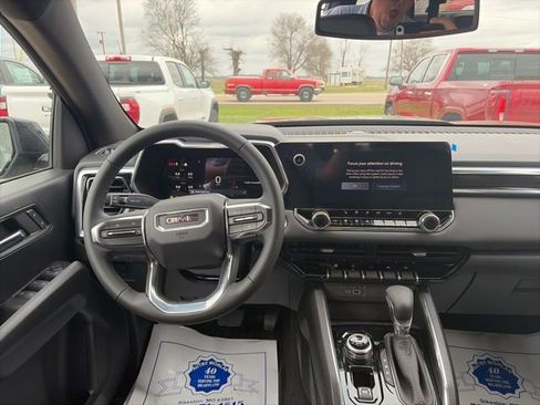 New 2026 GMC Canyon Elevation w/ Convenience Package image 14