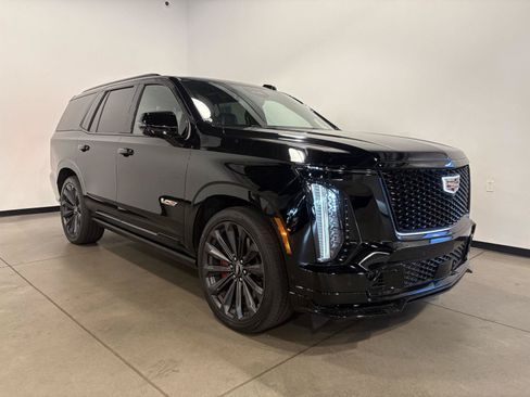 Used 2026 Cadillac Escalade V AWD/4WD image 1
