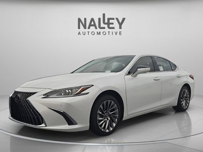 New 2025 Lexus ES 300h w/ Luxury Package
