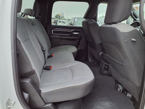 Used 2024 RAM 2500 Big Horn AWD/4WD image 19