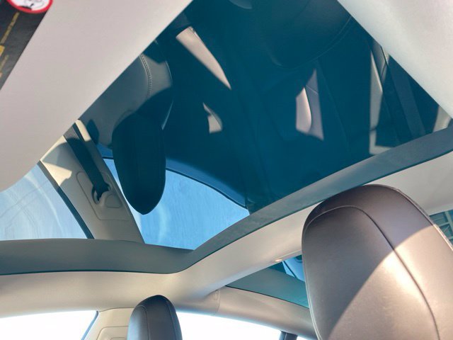 Used 2021 Tesla Model 3 Standard Range Plus RWD image 14