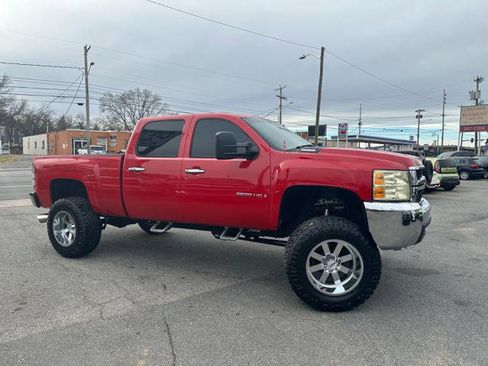 Used 2007 Chevrolet Silverado 2500 LT image 2