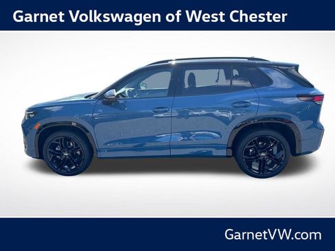 New 2026 Volkswagen Tiguan SE R-Line AWD/4WD image 2