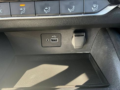 Used 2024 Nissan Altima 2.5 S FWD image 18