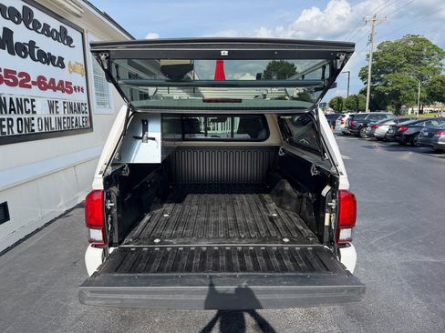Used 2023 Toyota Tacoma SR w/ SR Convenience Package RWD image 29