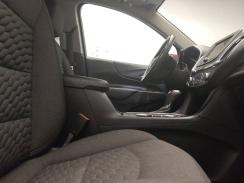 Used 2020 Chevrolet Equinox LT AWD/4WD image 21