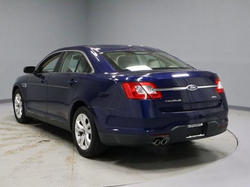 Used 2011 Ford Taurus SEL w/ 201A Rapid Spec Order Code image 9