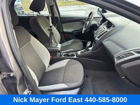 Used 2014 Ford Focus SE image 10