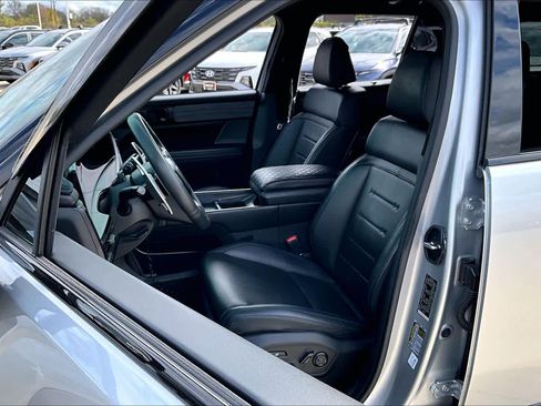 Used 2024 Hyundai Santa Fe Calligraphy image 7