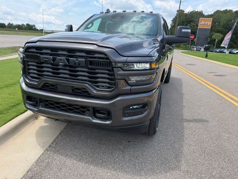 New 2026 RAM 2500 Big Horn AWD/4WD image 19