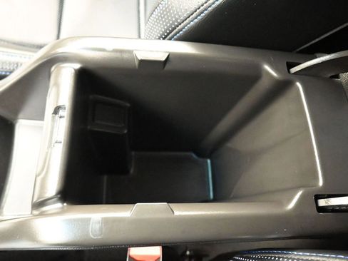 Used 2022 Chevrolet Colorado LT RWD image 22