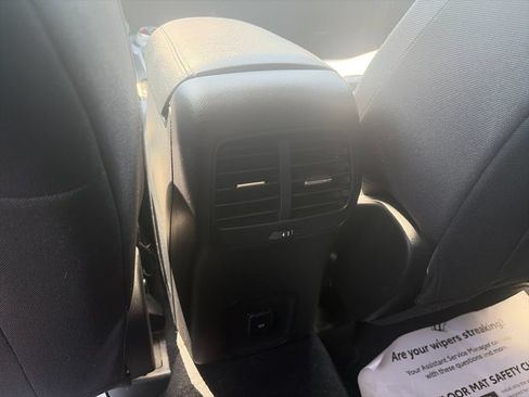 Used 2020 Ford Escape SE AWD/4WD image 15