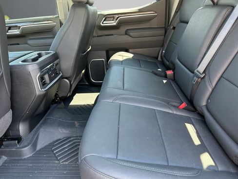 Used 2026 Chevrolet Silverado 1500 LTZ AWD/4WD image 19