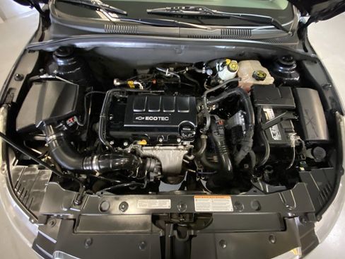 Used 2014 Chevrolet Cruze LT w/ RS Package image 22