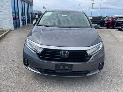 Used 2023 Honda Odyssey EX-L image 2