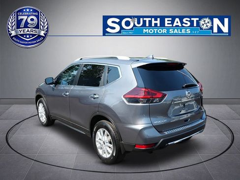 Used 2018 Nissan Rogue SV AWD/4WD image 5