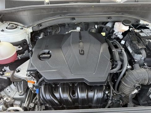 Used 2023 Hyundai Santa Fe SE AWD/4WD image 30