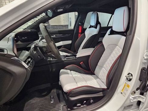 New 2026 Cadillac CT5 V Blackwing w/ Carbon Fiber 2 Package image 23