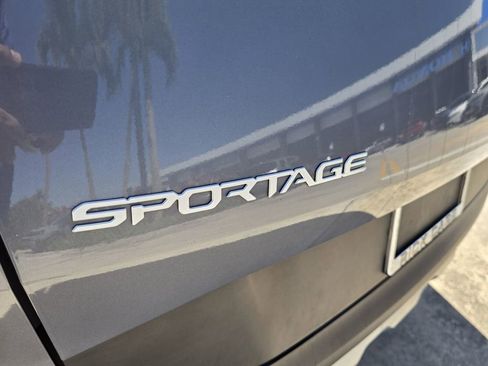Used 2023 Kia Sportage EX image 13