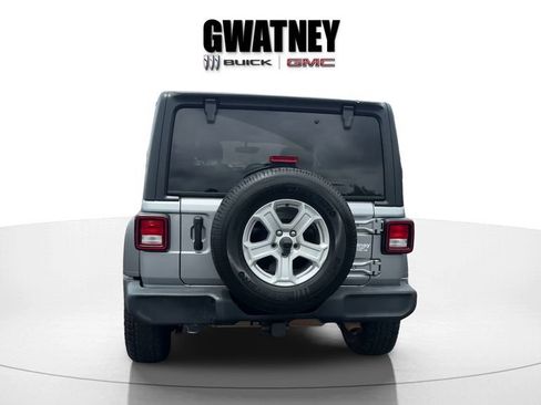 Used 2020 Jeep Wrangler Unlimited Sport S AWD/4WD image 4