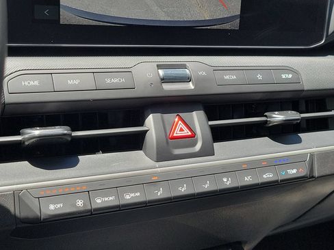 New 2026 Kia K4 FWD image 17