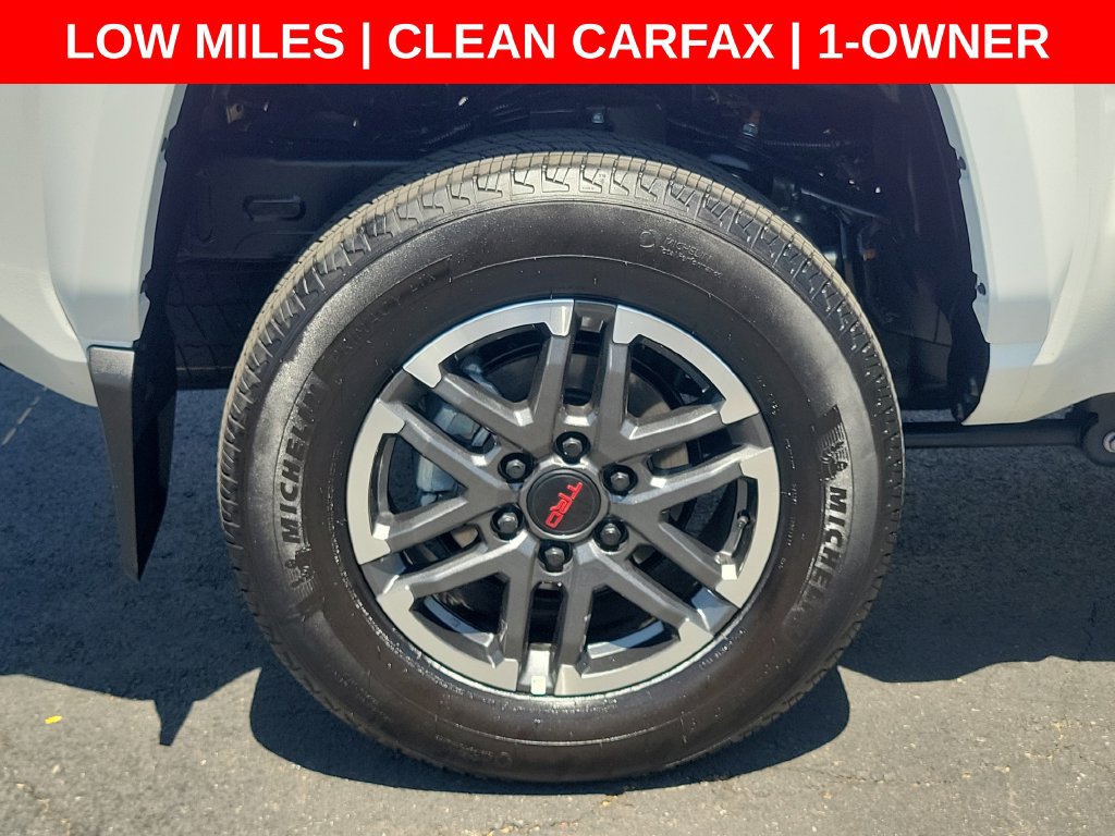 Used 2025 Toyota Tacoma TRD Sport AWD/4WD image 8