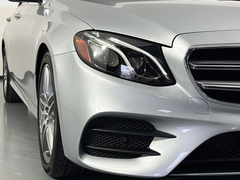 Certified 2020 Mercedes-Benz E 350 Sedan w/ Premium Package image 14