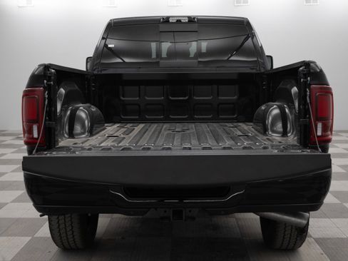 New 2026 RAM 2500 Limited AWD/4WD image 11