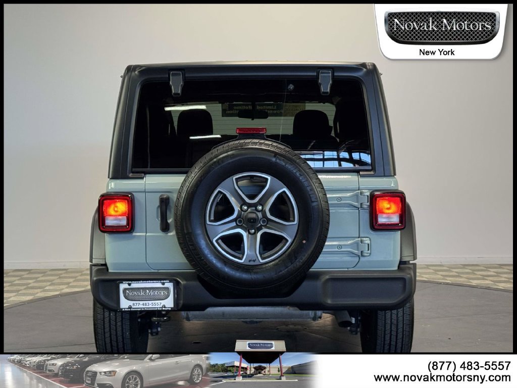 Used 2023 Jeep Wrangler Sport AWD/4WD image 7