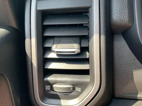 Used 2020 RAM 3500 Tradesman RWD image 24